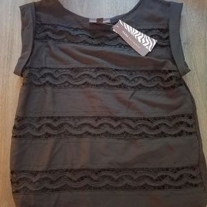 NWT Dana Buchman black top